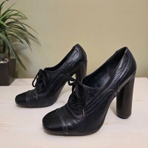 Marc Jacobs | Black Leather Oxford Heels Sz 36 1/2